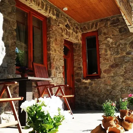 Διαμέρισμα Porcelan Vendeghaz Hollohaza