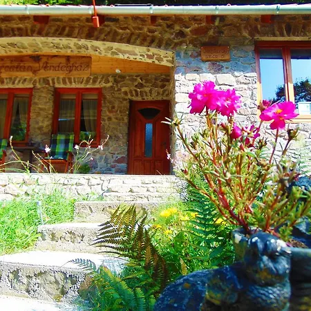 Porcelan Vendeghaz Διαμέρισμα *