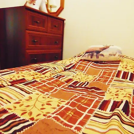 Porcelan Vendeghaz Διαμέρισμα Hollohaza